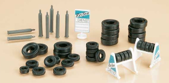 Attrezzature varie per officina auto