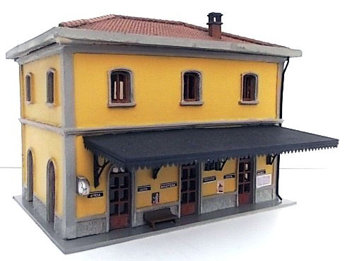 Stazione ferroviaria FS