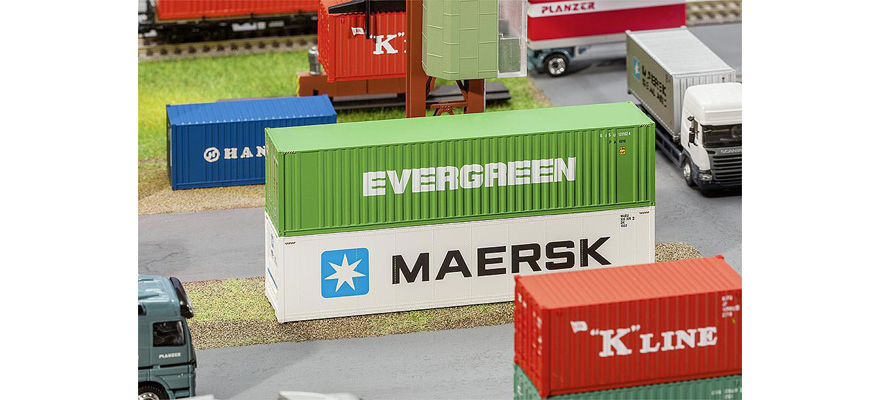 40' Hi-Cube Container EVERGREEN
