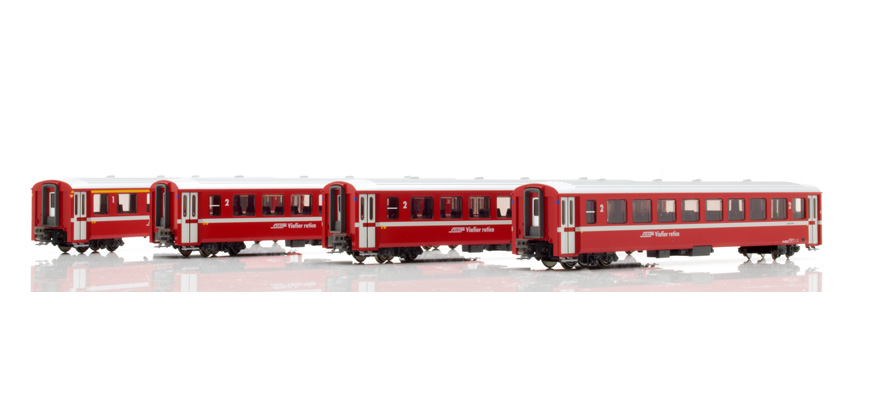 4 Carrozze passeggeri Ferrovia Retica