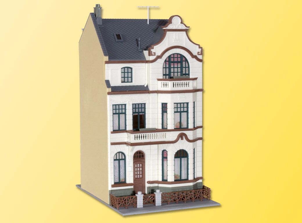 CASA CON STUDIO