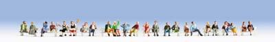 Persone sedute, 24 figures