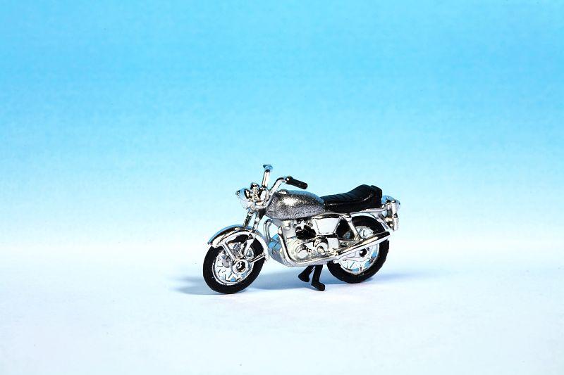 Norton Commando 850 #