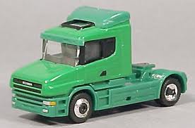 SCANIA T124 MOTRICE VERDE 1/87