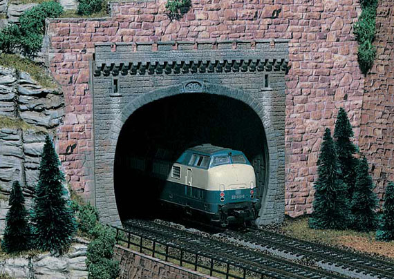 1 portale tunnel 2 binari