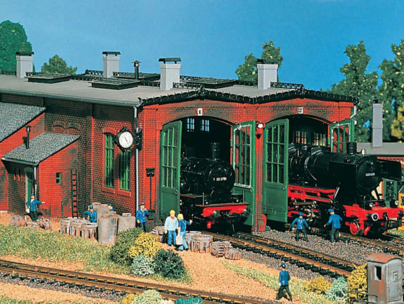 Rimessa locomotive a 2 binari
