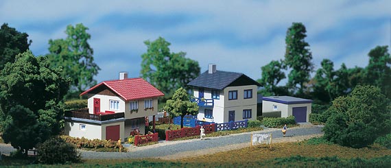 2 VORSTADTHAUSER