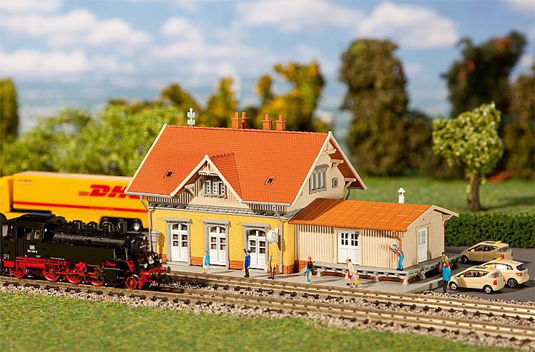 Stazione di una piccola citta'� Sonnenbuhl